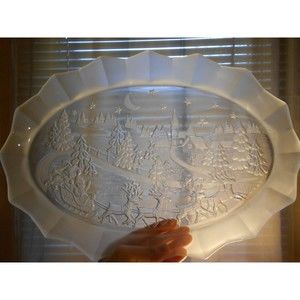 Mikasa Christmas Holiday Clear Frosted Glass 11 3/4” Oval Platter Santa Sleigh